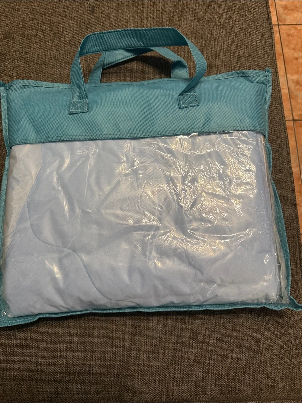 Serenity Home Cooling Comforter - Queen